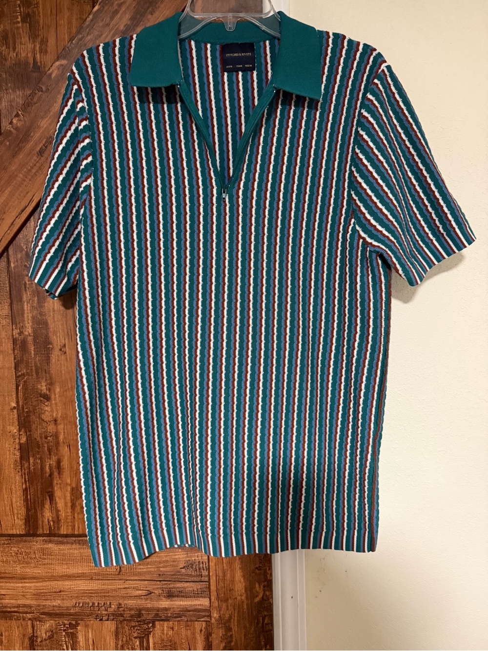 Vintage Stitches & Rivets Men Vertical Striped 1/4 Zip  Polo Shirt. Size M